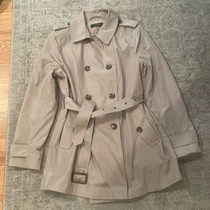 Perfect Ralph Lauren trench coat sz L